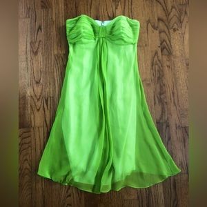 Muse Lime Green Cocktail Dress Strapless Gathered Bodice Women’s Sz. 4